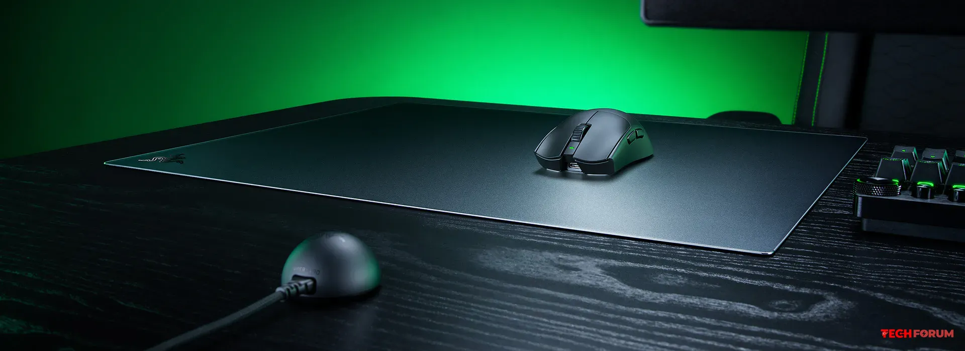 Razer, ultra ince Atlas Pro cam fare altlığını tanıttı. - Görsel 2