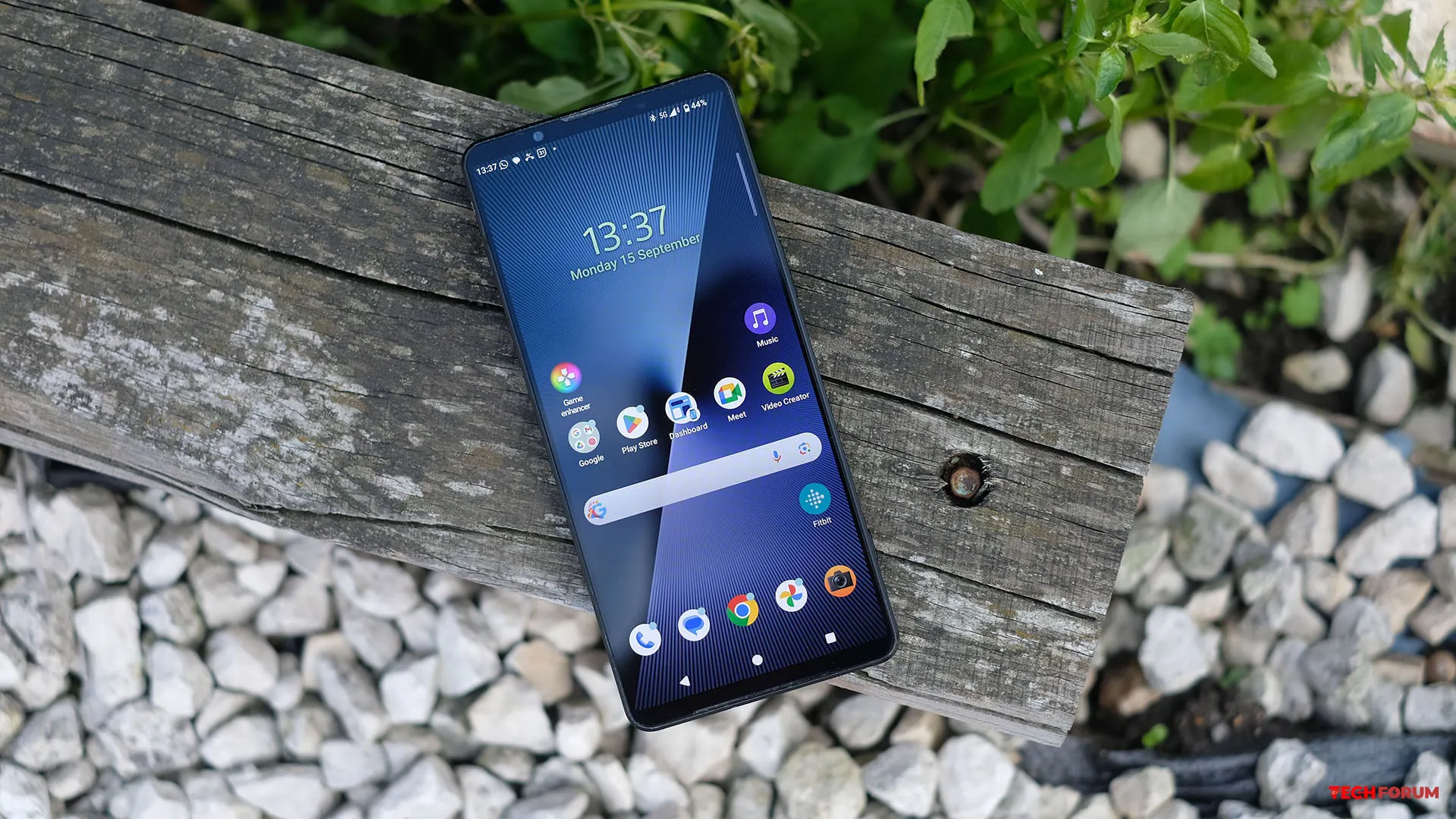 Sony Xperia 1 VIII, Wi-Fi 7 ve 3,5 mm kulaklık girişi bulunacak.