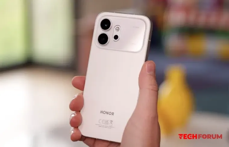 GSMArena, mükemmel bir ekrana sahip, sağlam bir orta sınıf telefon olan HONOR 600'ün incelemesini yayınladı. - Görsel 1