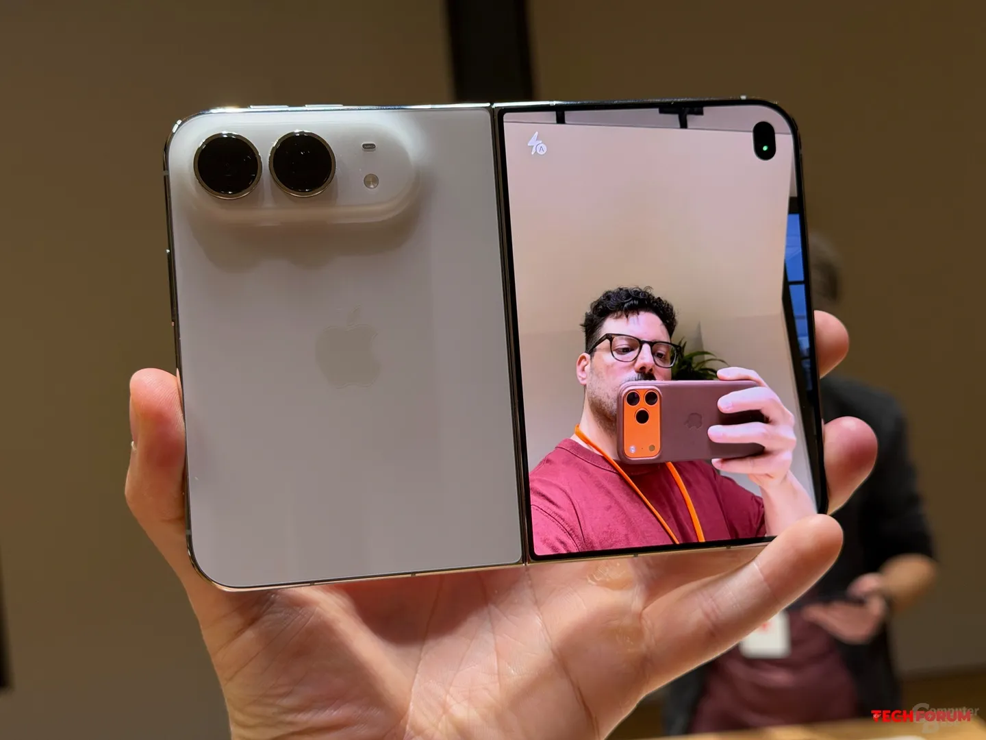 iPhone Duo İlk Bakış Apple’ın İlk Katlanabilir iPhone’u - Görsel 3